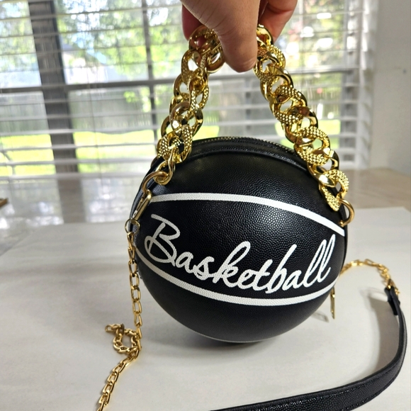 Basketball Purse, Crossbody Bag - Picture 3 of 7